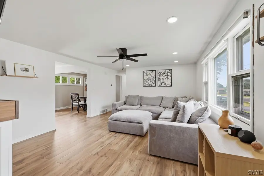 104 Midwood Drive, Liverpool, NY 13088 - #3