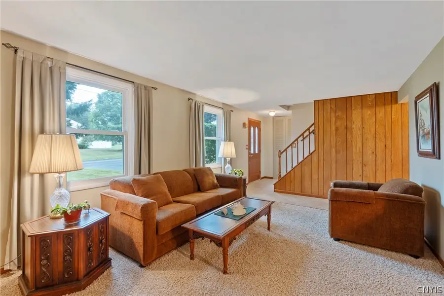 8154 Dexter Parkway, Baldwinsville, NY 13027 - #3
