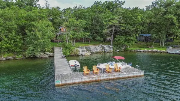 15526 Round, Frontenac, NY 13624