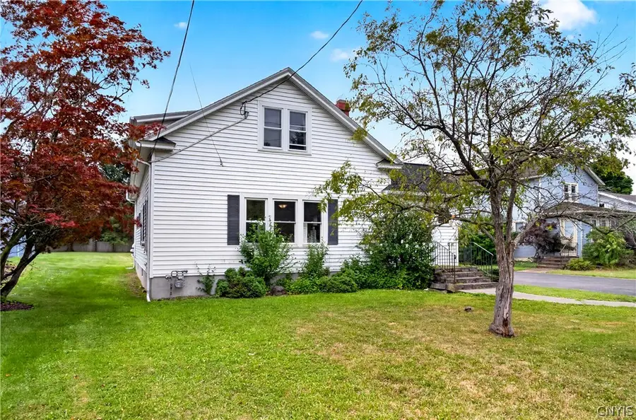 4304 Fay Rd, Syracuse, NY 13219 - #3