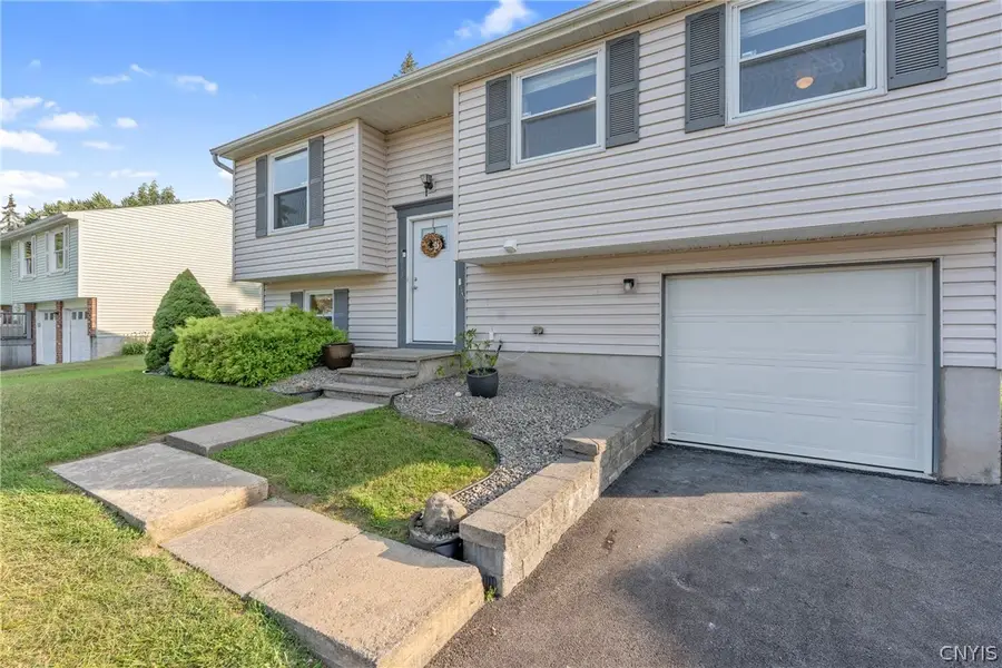 5013 Dahlia Circle, Liverpool, NY 13088 - #3