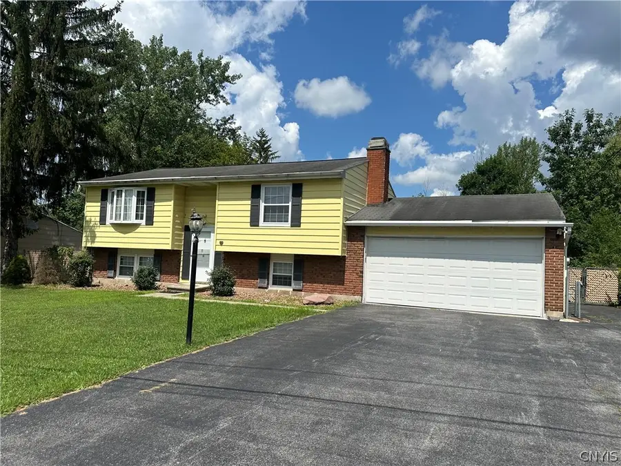 5941 Farrington Road, Cicero, NY 13039 - #3
