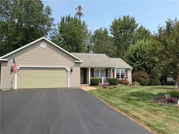 8347 Eva Circle, Cicero, NY 13039