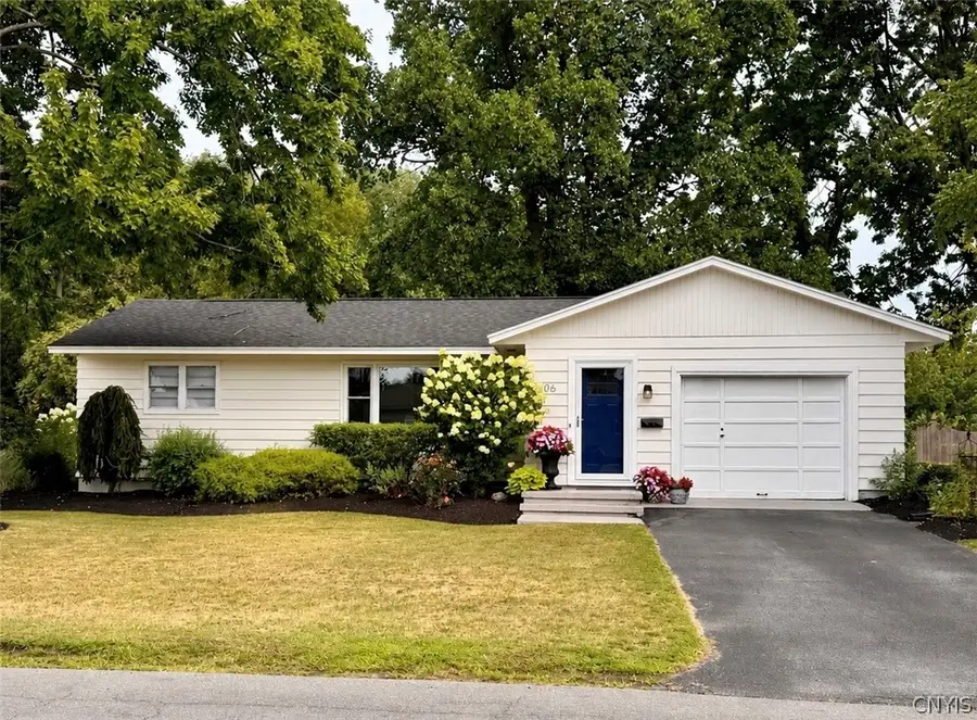 106 Belleview Drive, Canastota, NY 13032 - #2