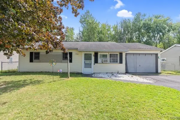7906 Eisenhower Boulevard, Bridgeport, NY 13030 - #1