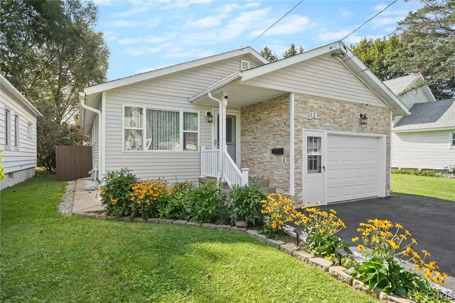 125 Revere Avenue, East Syracuse, NY 13057 - #2