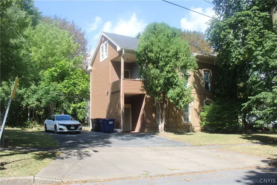 1326 Madison Street, Syracuse, NY 13210 - #3