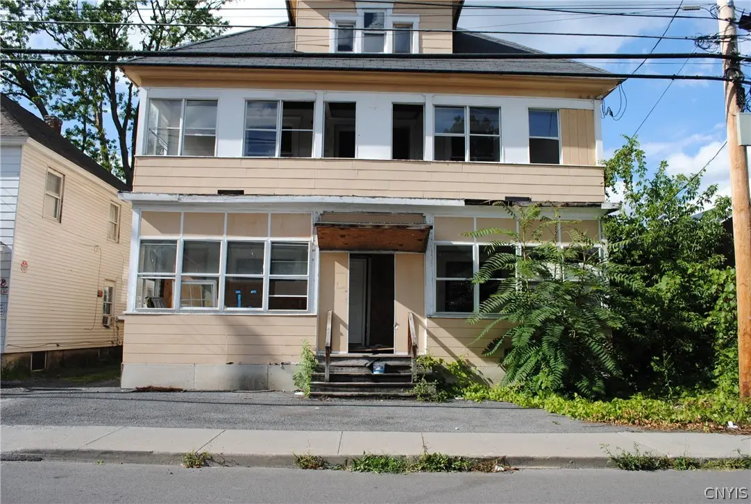 108 Woods Road, Syracuse, NY 13209 - #1