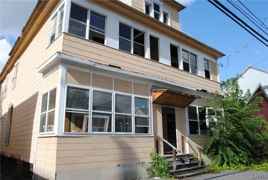 108 Woods Road, Syracuse, NY 13209 - #3