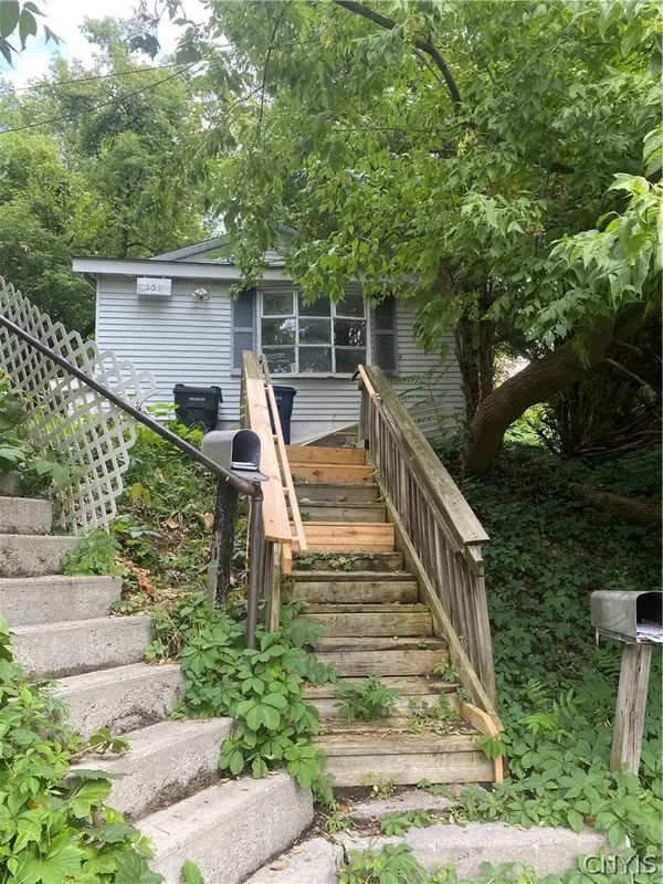 151 Arsenal Drive, Syracuse, NY 13205