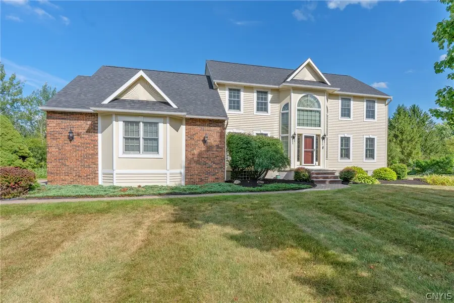 8222 Ashington Drive, Baldwinsville, NY 13027 - #3