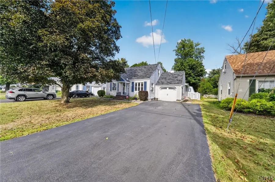 106 Edden Ln, Syracuse, NY 13212 - #3