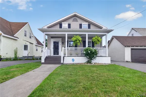 2102 Claremont Terrace, Utica, NY 13501