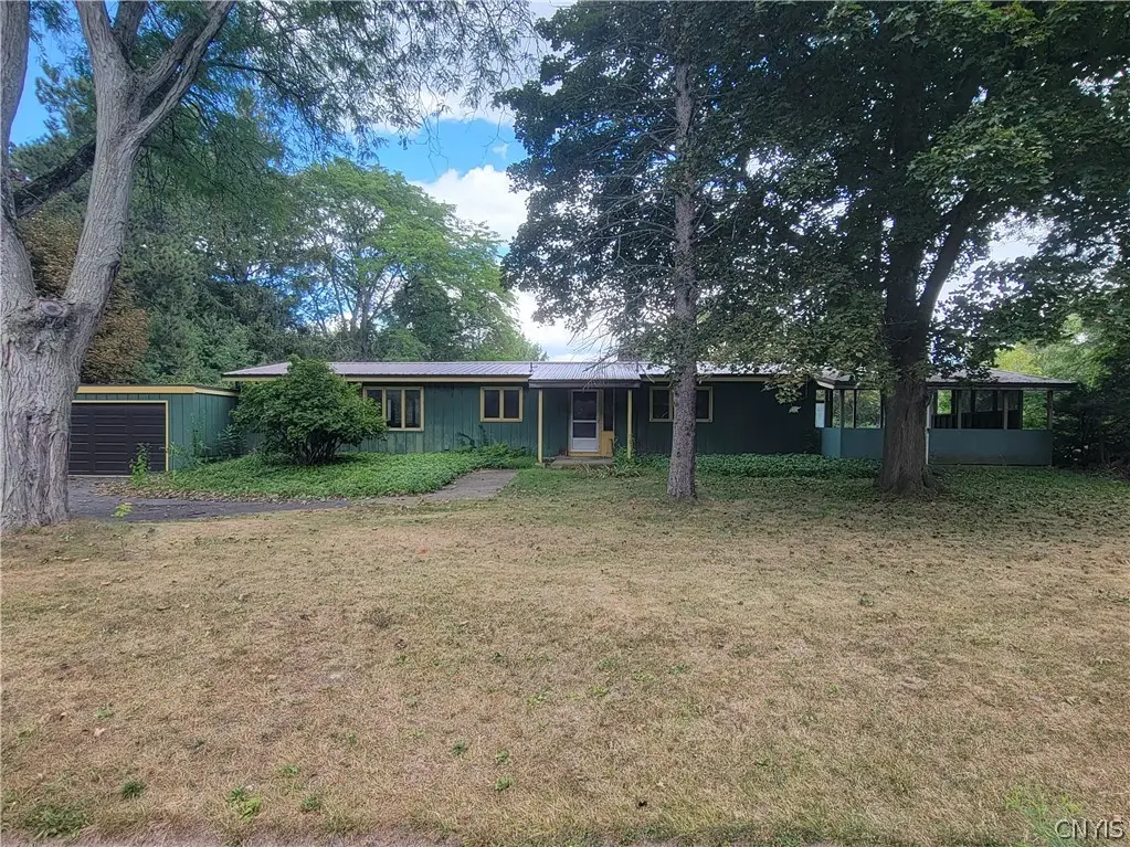 7670 River Road, Baldwinsville, NY 13027 - #1