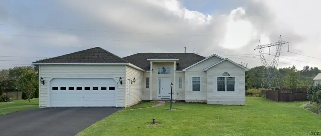 8686 Lavender Lane, Cicero, NY 13039 - #1