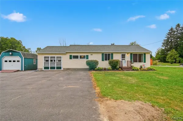 1325 County Route 12, Pennellville, NY 13132