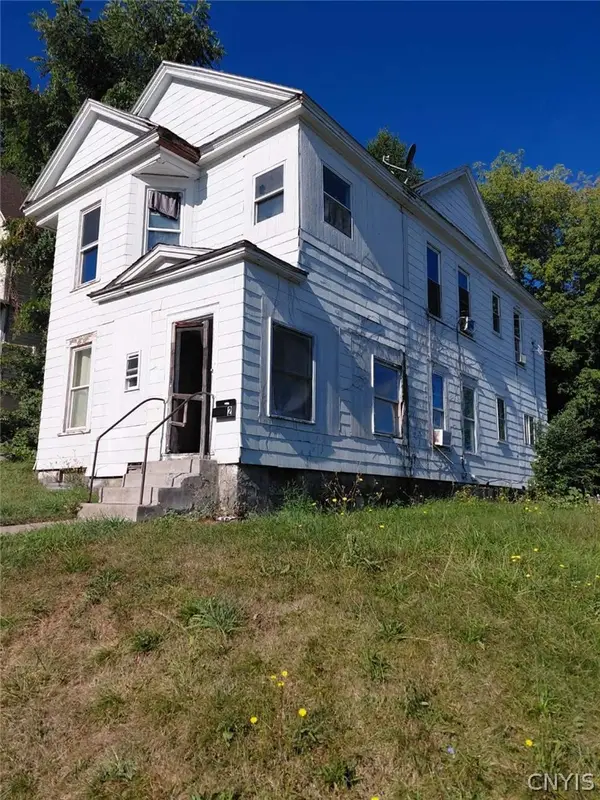 100 Summit Avenue, Syracuse, NY 13209