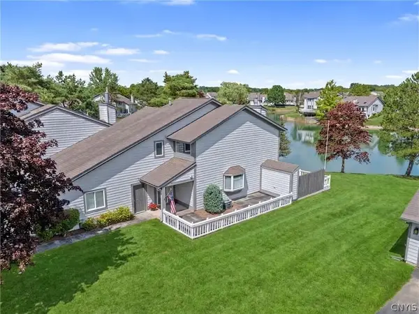 51 Parkington Circle, East Syracuse, NY 13057