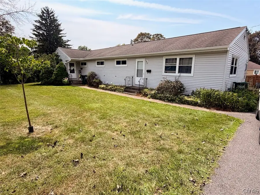 1-3, 2-4, 5-7 Mohawk Terrace, Oswego, NY 13126 - #2