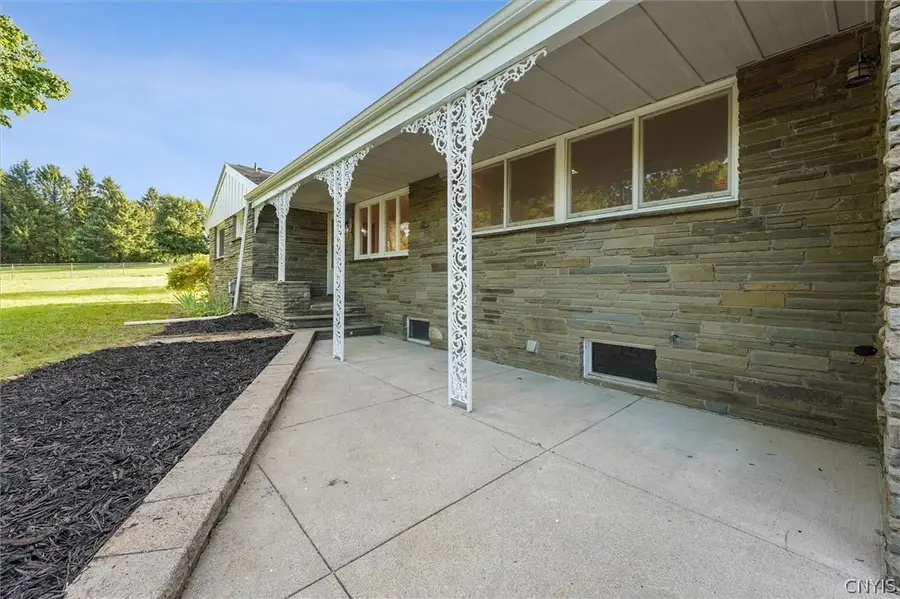 4361 Shea Road, Syracuse, NY 13215 - #2
