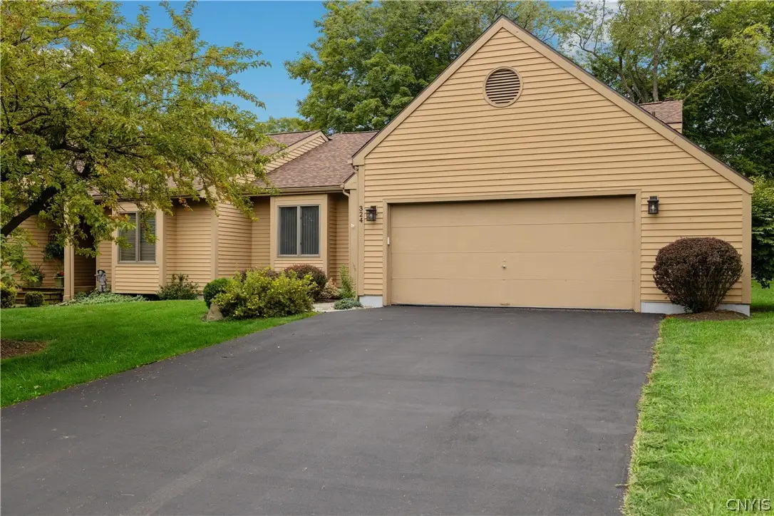 324 White Heron Circle Circle, Fayetteville, NY 13066 - #1