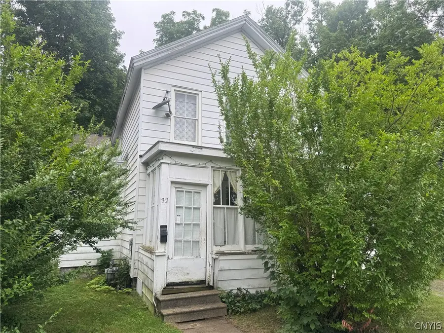 32 Broad Street, Gloversville, NY 12078 - #2