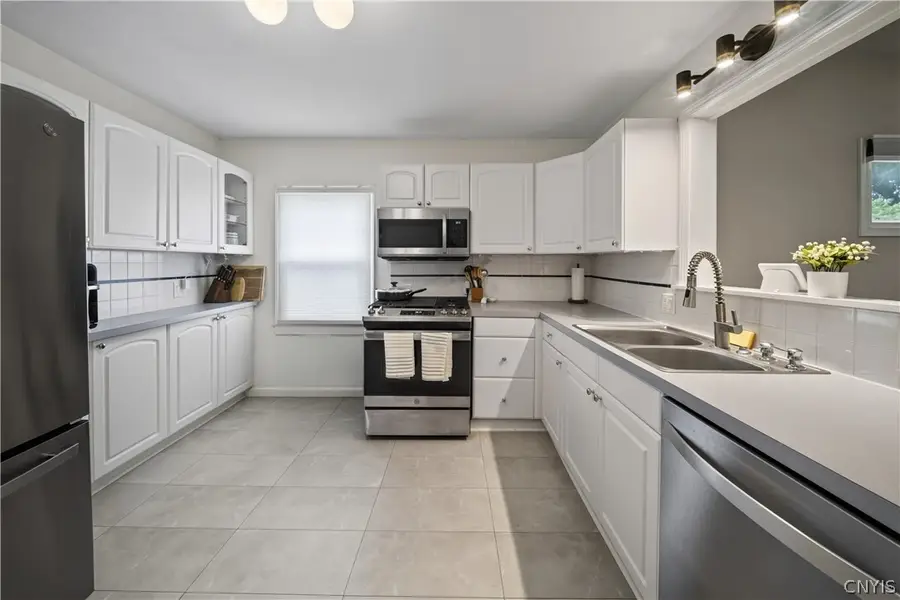 104 Cleveland Boulevard, Fayetteville, NY 13066 - #3