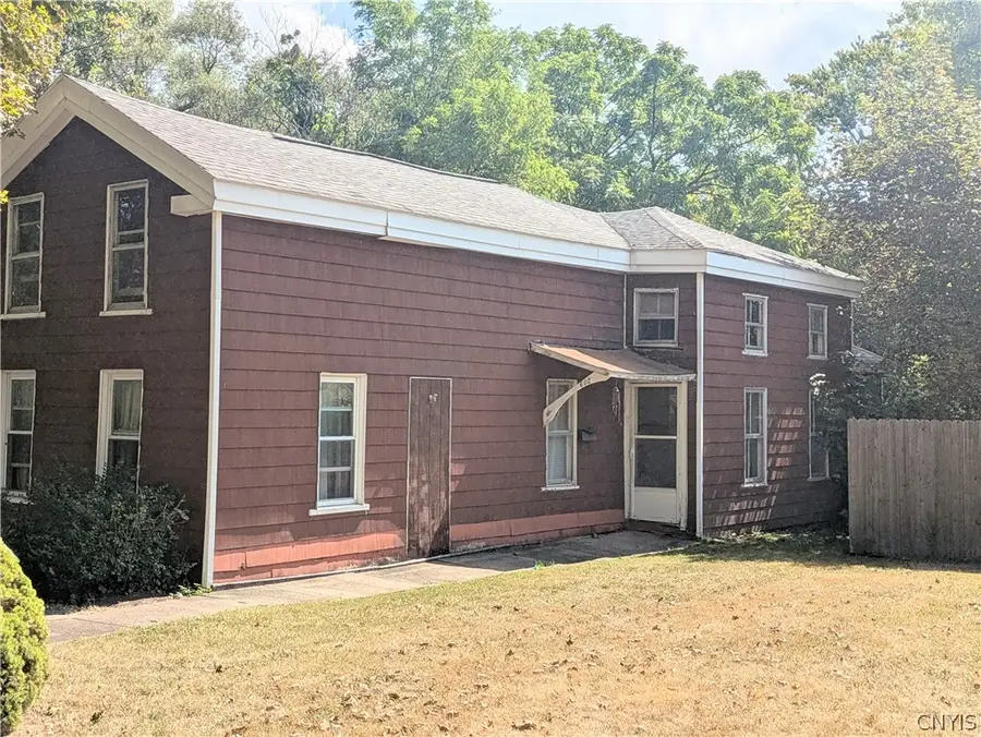 602 Cypress Street, Liverpool, NY 13088 - #2