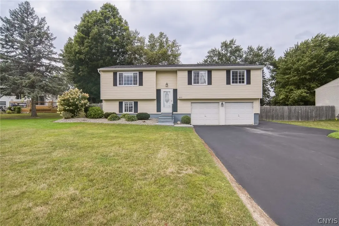 8025 Pickett Lane, Cicero, NY 13039 - #1