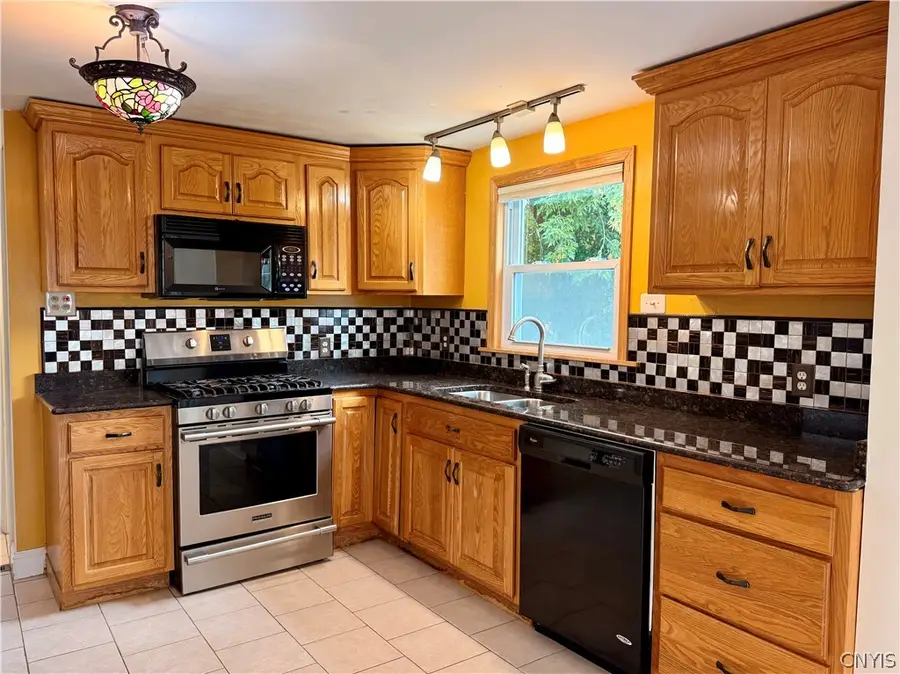2643 Remington Road, Utica, NY 13501 - #2