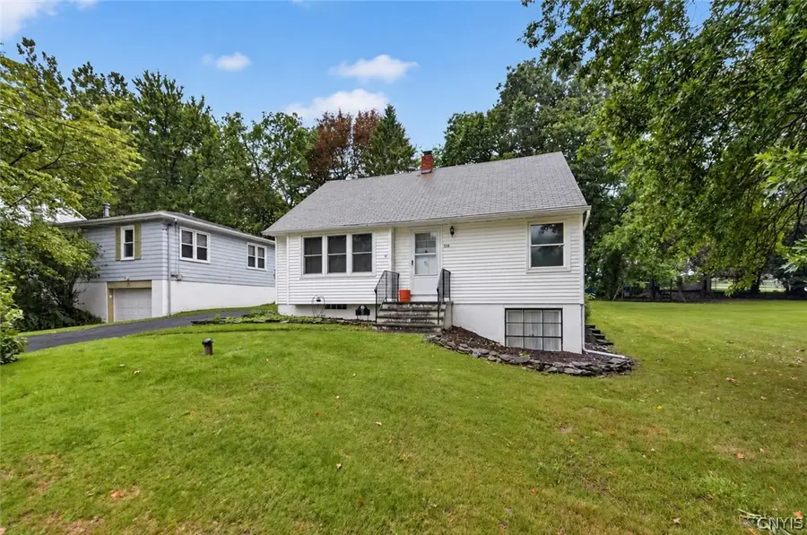 325 Washington Boulevard, Fayetteville, NY 13066 - #2
