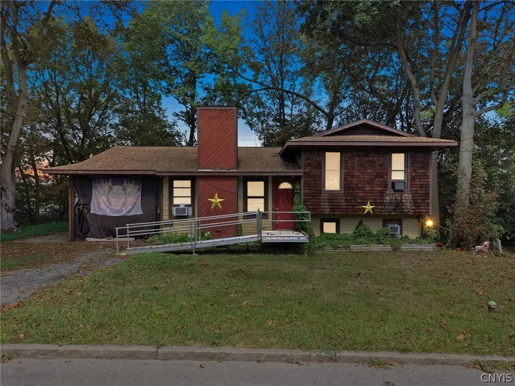 2208 Bellevue Avenue, Syracuse, NY 13219 - #1