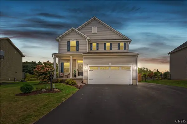 101 Afternoon Drive, Baldwinsville, NY 13027