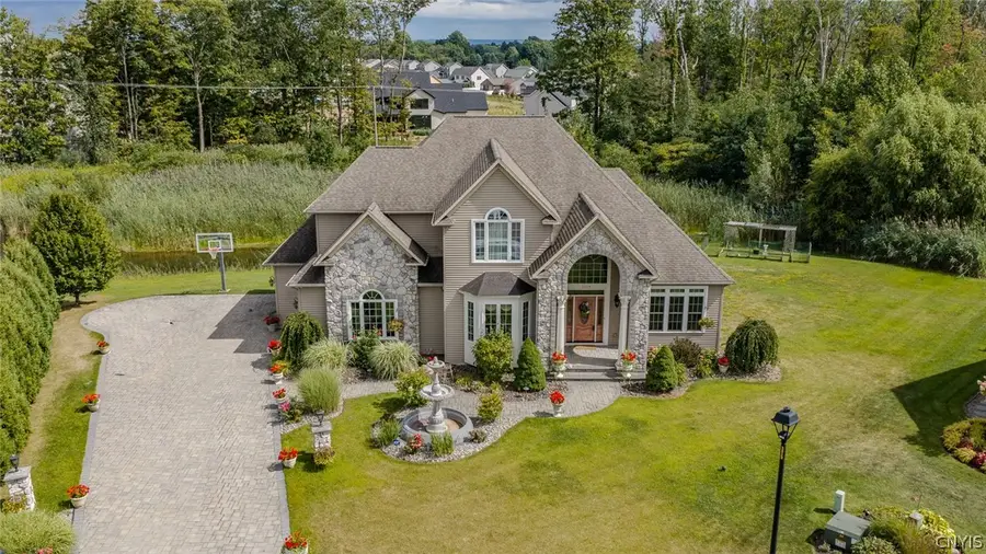 5024 Astilbe Path, Liverpool, NY 13088 - #2