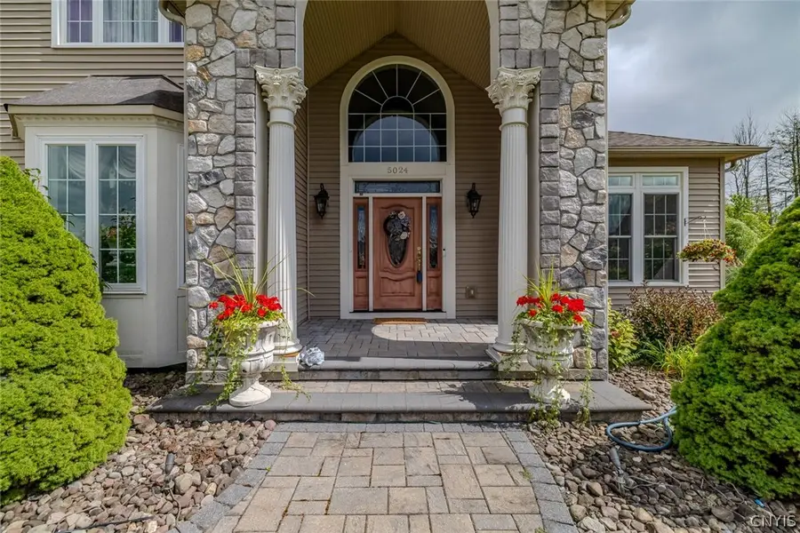 5024 Astilbe Path, Liverpool, NY 13088 - #3
