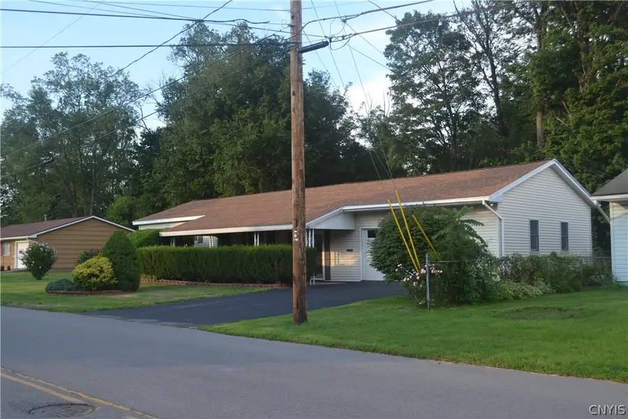 731 Deerfield Drive E, Utica, NY 13502 - #3