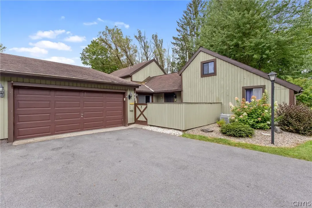 647 Idlewood Court, Baldwinsville, NY 13027 - #1