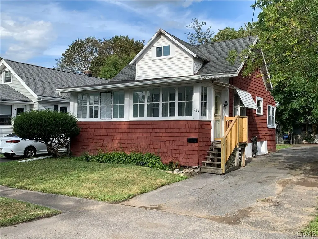 124 Marsden Road, Syracuse, NY 13208 - #1
