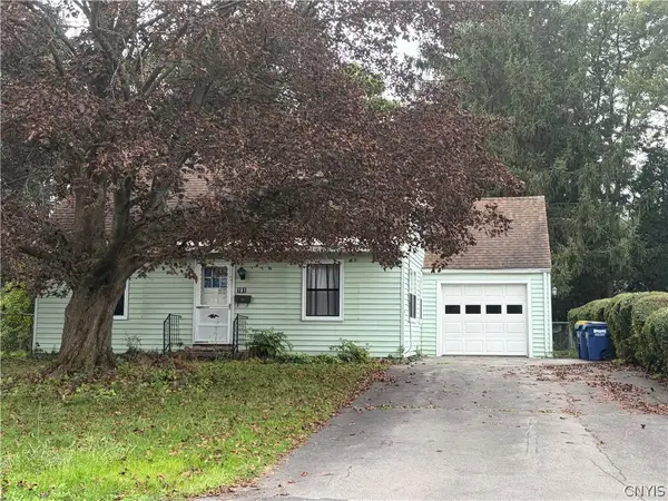 101 Arbordale Place, Camillus, NY 13219