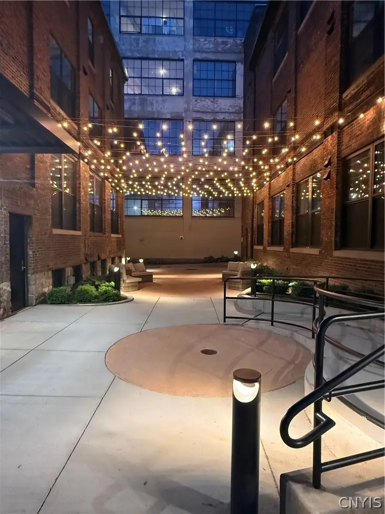 1117 W Fayette Street #001, Syracuse, NY 13204 - #2
