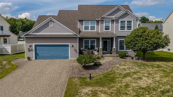 8512 Long Leaf, Liverpool, NY 13090