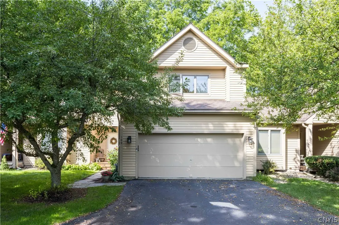 109 White Heron Circle, Fayetteville, NY 13066 - #1