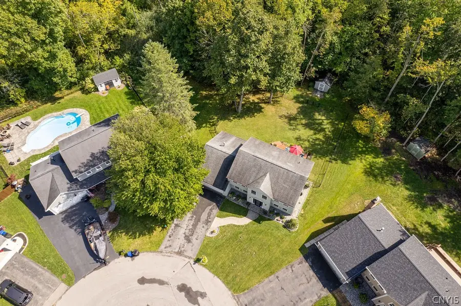 3736 Black Brant Drive, Liverpool, NY 13090 - #3