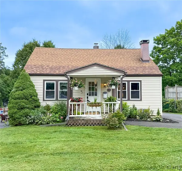 33 Hillside Avenue, New Hartford, NY 13413