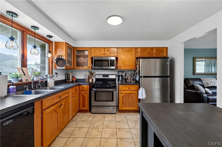 815 W 3rd Street S, Fulton, NY 13069 - #3