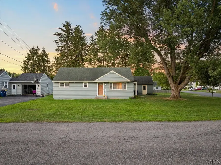 117 Robinhood Lane, Camillus, NY 13031 - #2