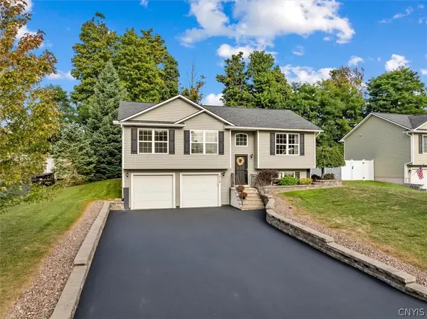 115 Festa Fairway Lane, Baldwinsville, NY 13027