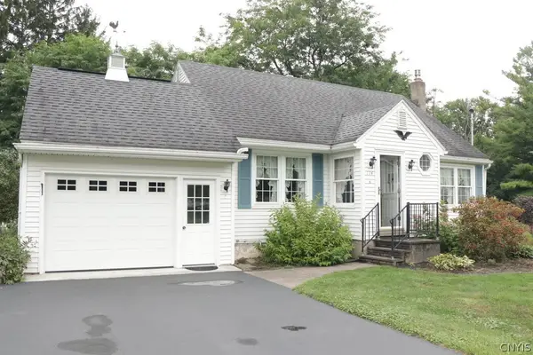 114 Wilson Circle, East Syracuse, NY 13057