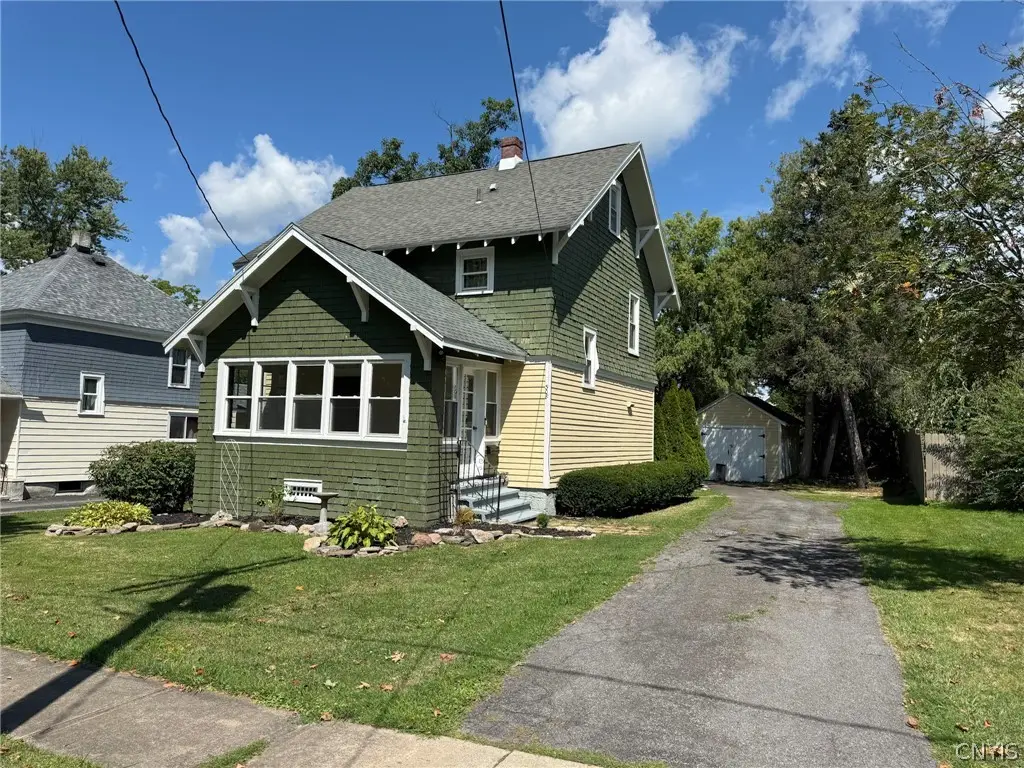 308 E Hinds Avenue, Sherrill, NY 13461 - #1