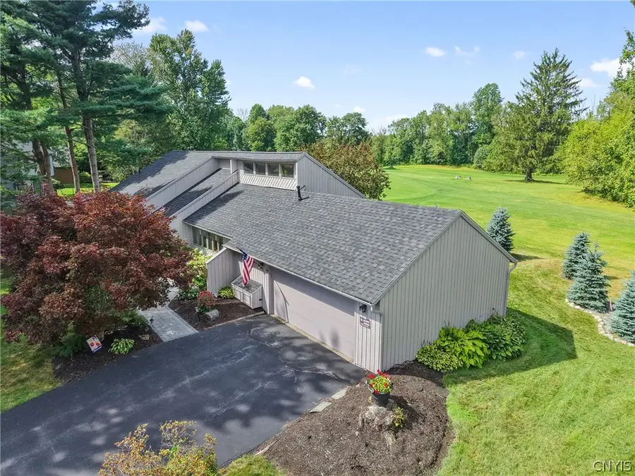 3211 Far Reach Drive, Baldwinsville, NY 13027 - #2
